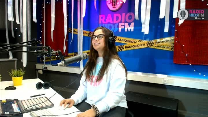 RADIOKIDSFM STUDIO - live