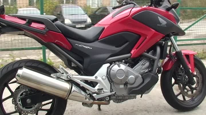 B7829 HONDA NC700X ABS