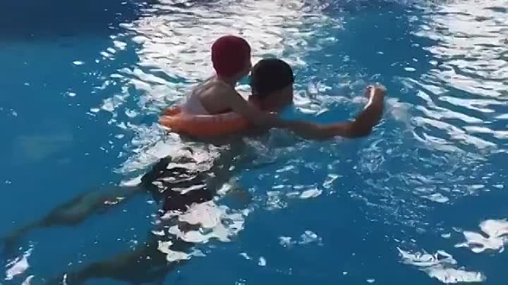 Оранжевый круг SWIMTRAINER "Classic"