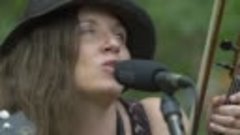 Jolie Holland performing &quot; Tell Me That It Isn&#39;t True &quot; live...