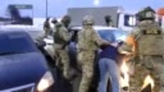 Сотрудники ФСБ задержали десятки подпольных оружейников
