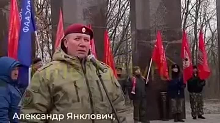в Саратове открыли памятник погибшим ребятам на путинской СВО😳😳😳? ...