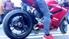 Ducati (frumos aparat)👍💪😎
