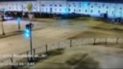 Видео смертельного ДТП в Петербурге, где угонщик пытался уйт...