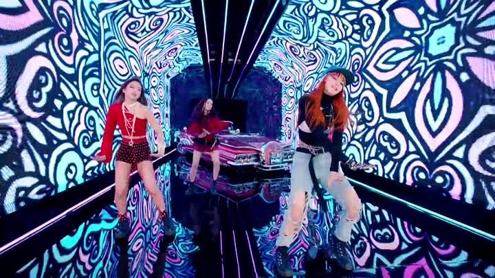 BLACKPINK - '마지막처럼 (AS IF IT'S YOUR LAST)' M_V