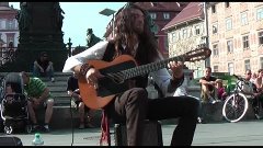 Guitar-virtuoso ESTAS TONNE