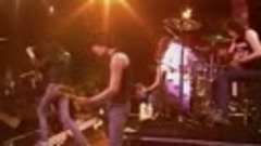 Ramones - I Don&#39;t Care (Live)