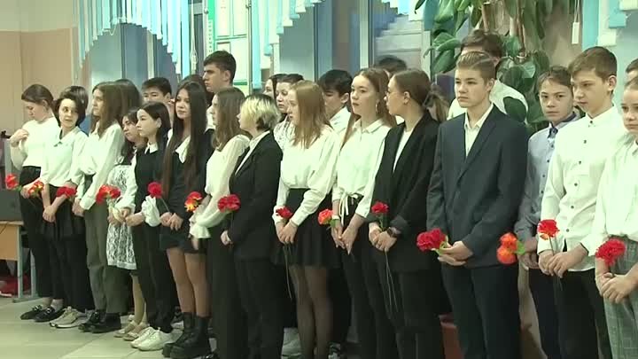 Школа 1302 строгино. Александрийский выпускной 5 класс.