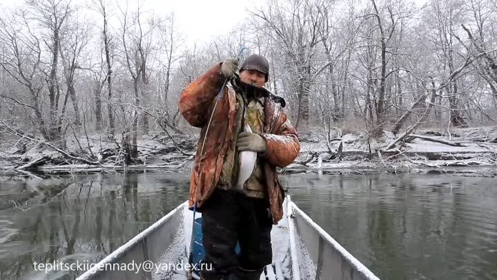 На рыбалку по шуге