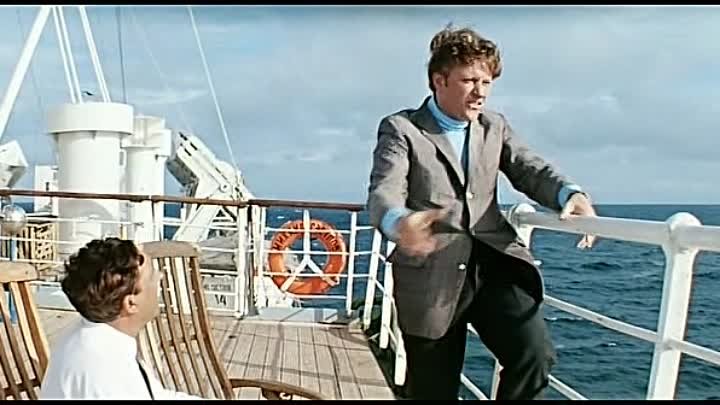 А что именно поет герой Андрея Миронова в своем знаменитом шлягере "Остров невезения" А что именно поет герой Андрея Миронова в своем знаменитом шлягере "Остров невезения" Язык,Кино,Музыка