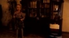 Внучка Дашенька танцует