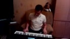 Вадим играет мелодию Золушка в память об Людмиле Сенчиной