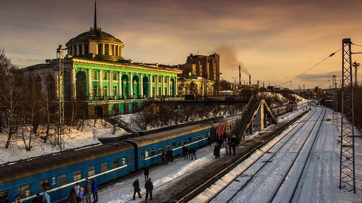 Мурманский жд вокзал фото Мурманский жд вокзал фото
