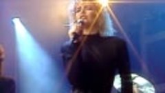 Kim Wilde - You Keep Me Hangin&#39; On 1986 3