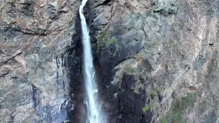 Алтай. Водопад в долине Чулышман