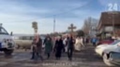 В Керчи прошёл традиционный крестный ход от храма Иоанна Пре...