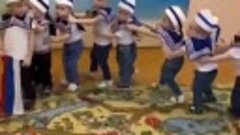 Танец маленьких морячков