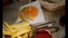 Начало каникул отметили обедом в кафе 🍔🍟🥗🍝🥞☕🥤