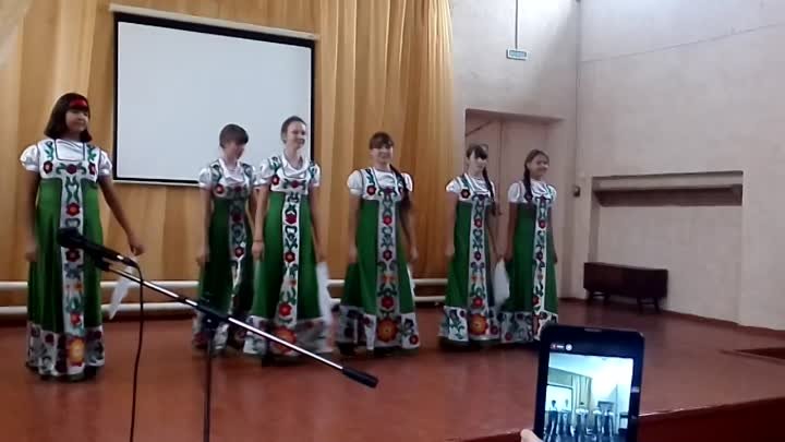 Русский народный танец "Лебедь"