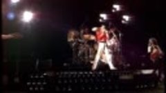 Queen - Under Pressure - Milton Keynes