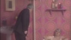 Father.Ted.S01E02.VOST.TVRiP.XViD