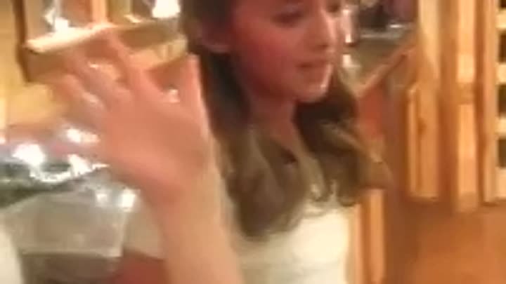 11 летняя девочка невероятно поет! просто завораживает / 11 Year Old Smashes Adele Song!