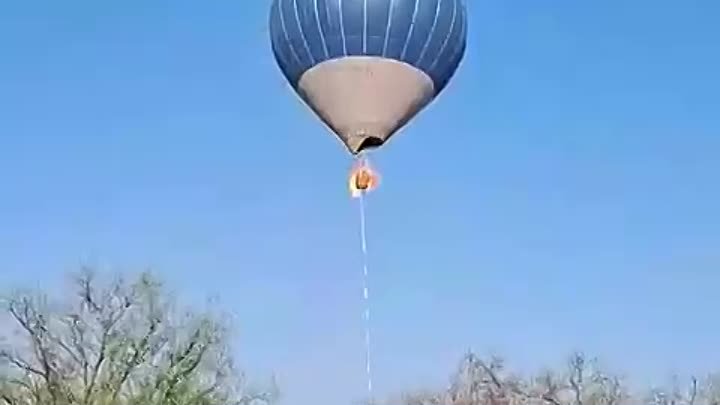 Загорелся воздушный шар во время полёта в Мексике