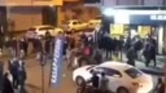 Массовые драки на улицах Турции

Из-за введения камендантско...
