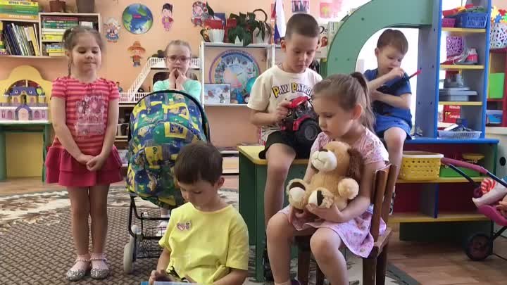 Видео от Библиотека на Строителей Усинск(2)