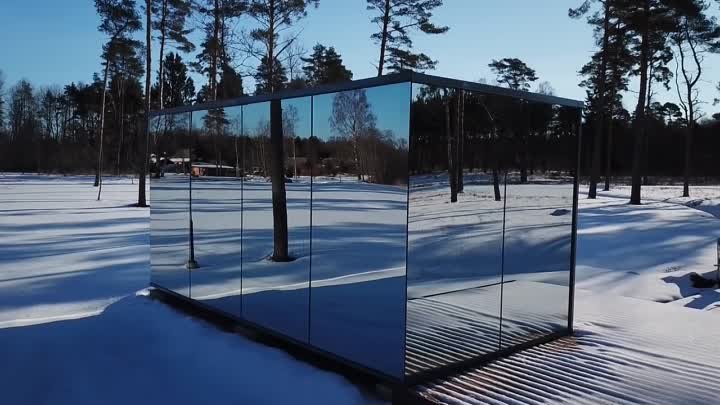 ÖÖD prefab mirrored house - Estonian design - ÖÖD peegelmaja