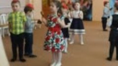 В детском саду на празднике. Танец с ложками.