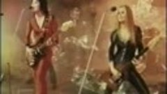 The Runaways - School Days - 1977 - Live on TopPop - Full HD...