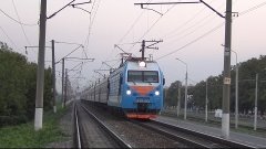 ЭП1М-601 с поездом №360 Адлер — Калининград
