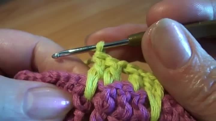 Длинные столбики с одним накидом Вязание крючком Урок 21 Crochet- Lo ...