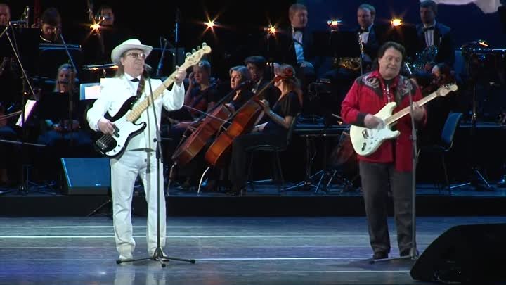 Валерий Ярушин на концерте памяти Михаила Пляцковского - МЫ ВСЕ СПЕШ ...