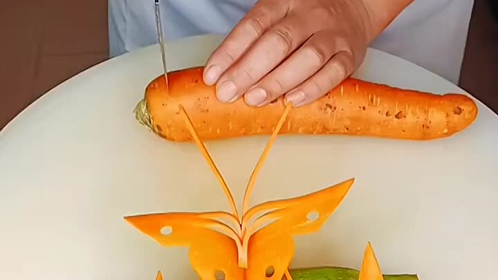 Карвинг , морковные бабочки