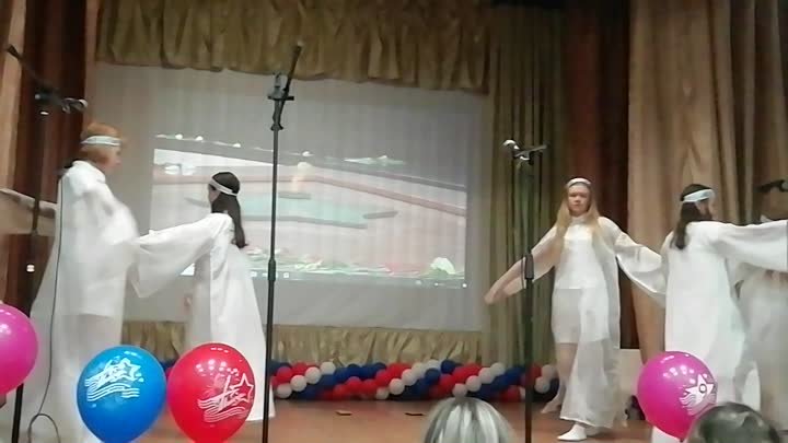 Танец "Журавли" - учащиеся 5 класса