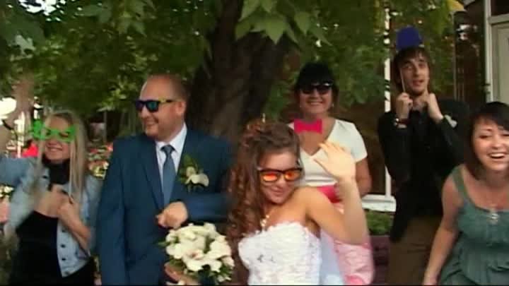 Яркая и динамичная летняя свадьба Игоря и Анны.