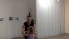 Танец папы с дочкой