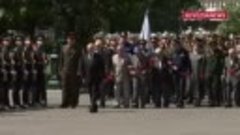 Путин возложил цветы к Могиле Неизвестного солдата в день 82...