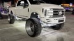 Custom Ford F350 with Kelderman Lift - Коробка Передач™