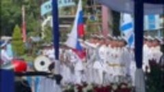 Экипажи отряда кораблей ТОФ отмечают День России в индонезий...