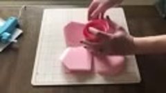 Как делаются гигантские розы из бумаги.mp4