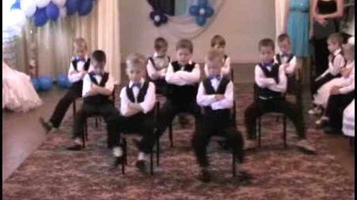 Танец джентльменов в детском саду на выпускной. Танец джентльменов на стульях. Танец со шляпами на стульях. Танец джентльменов в детском саду на выпускной на стульях. Танец со шляпами на стульях в детском саду.
