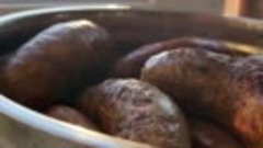 Готовим домашние колбаски на гриле