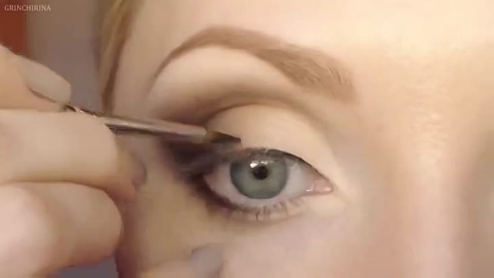 'Классика' в карандашной технике - Макияж для всех форм глаз!!!!