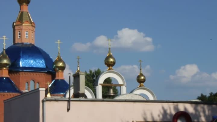 Храм Спорительницы хлебов в поселке Дубовое Белгородской области.
