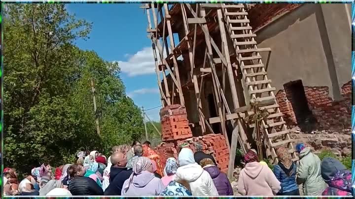 Поднятие креста на колокольню храма Вознесение Господне !