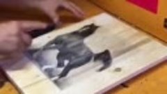 Картина с лошадью из поддонов