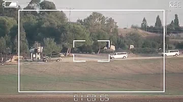 Попадание ракеты в израильский автобус 